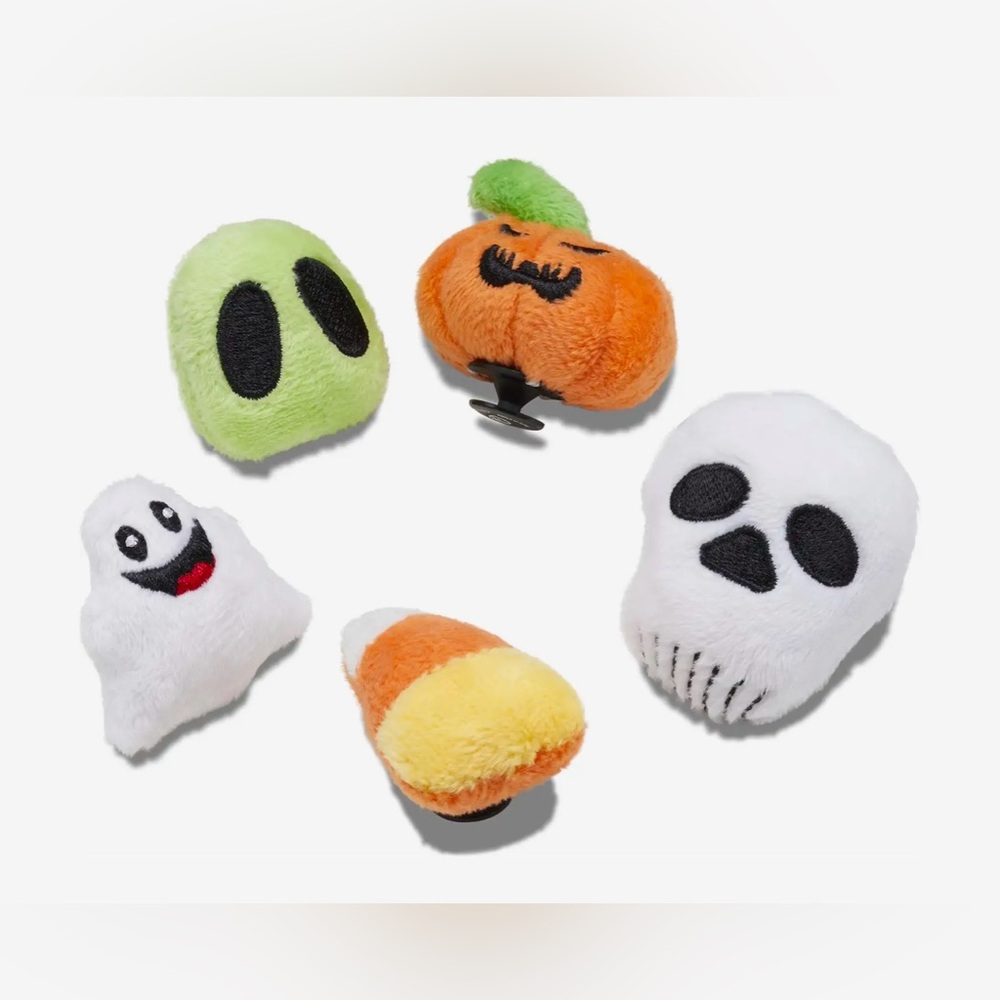 CROCS JIBBITZ HALLOWEEN PLUSH SHOE CHARMS NEW IN PACKAGE